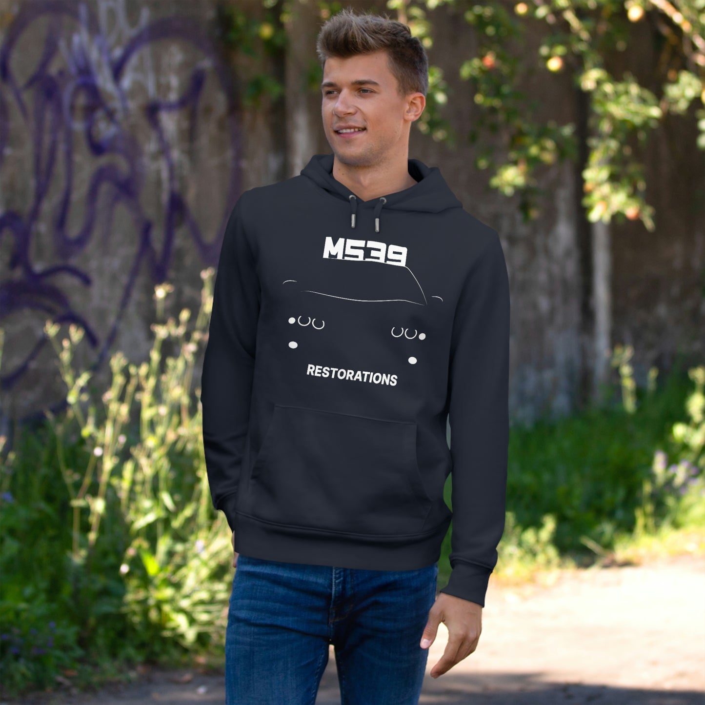 M5E39 Hoodie